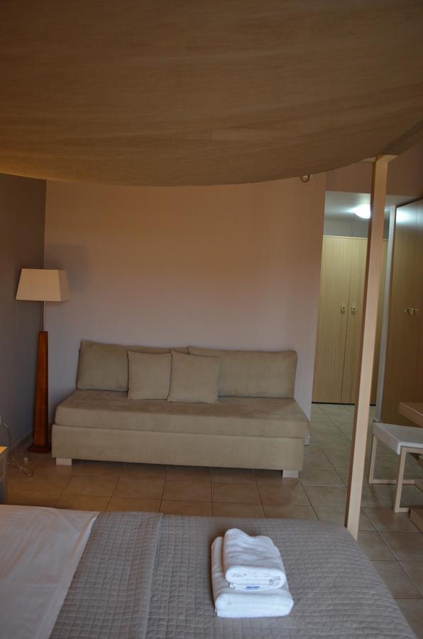 Aligis Hotel apartamentowy Kateleios